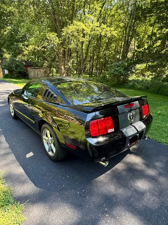 2008 Ford S197 Mustang - Image 2 of 14
