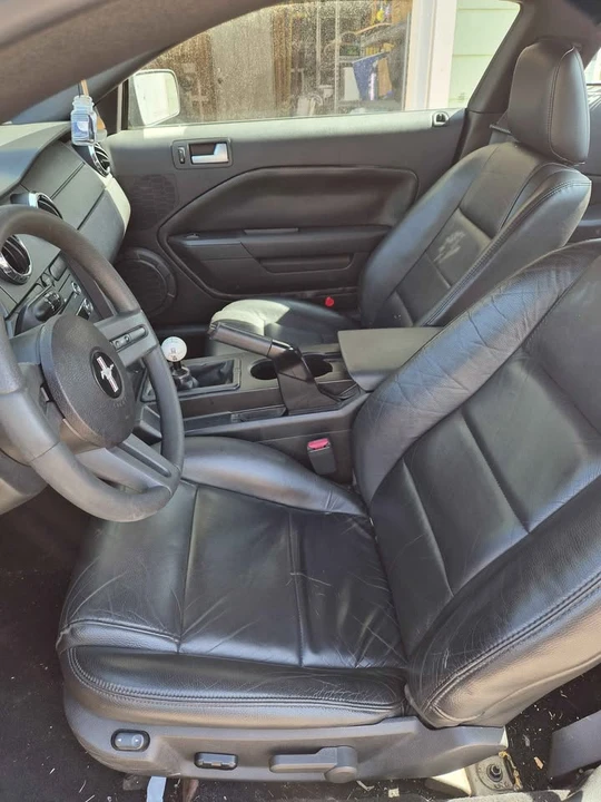 2008 Ford S197 Mustang - Image 7 of 10