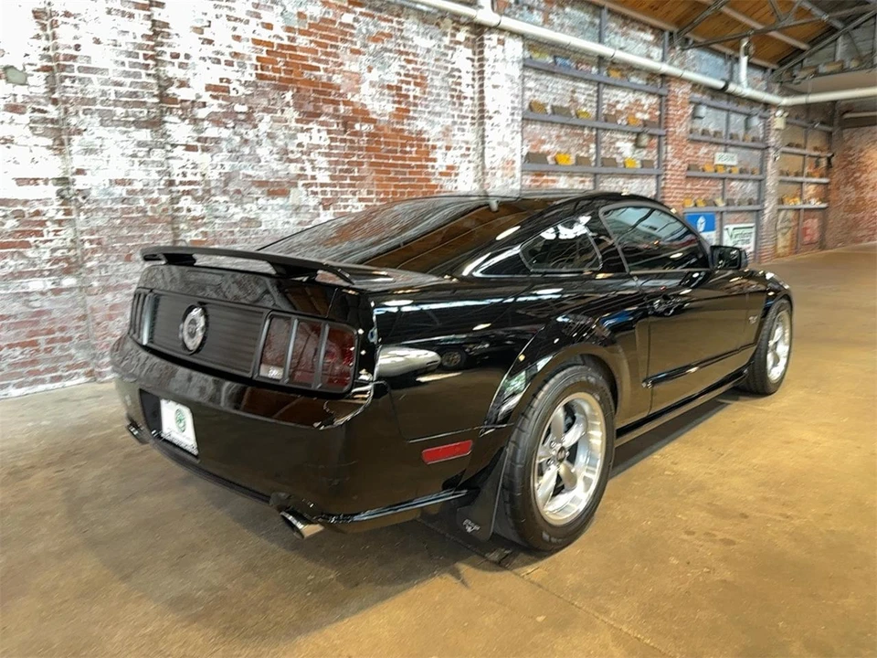 2008 Ford S197 Mustang - Image 3 of 31