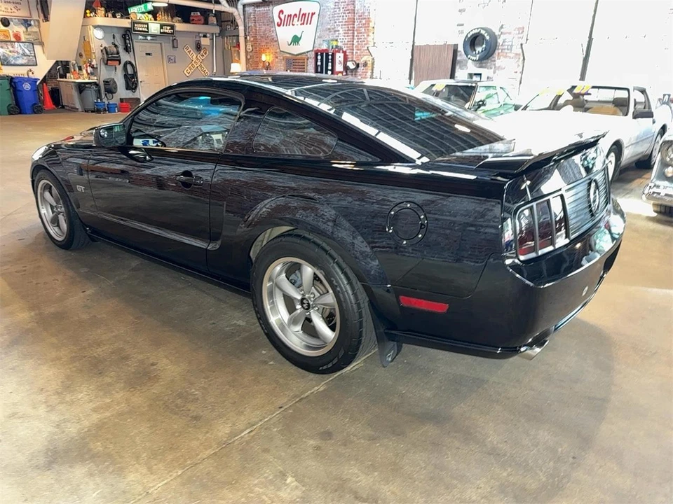 2008 Ford S197 Mustang - Image 5 of 31
