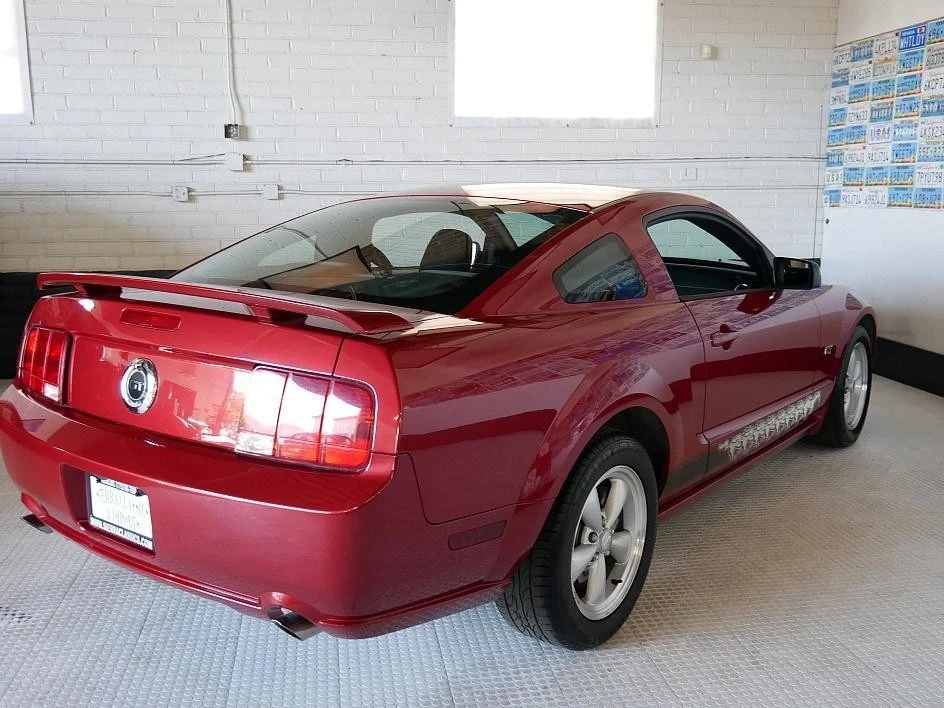 2008 Ford S197 Mustang - Image 6 of 12