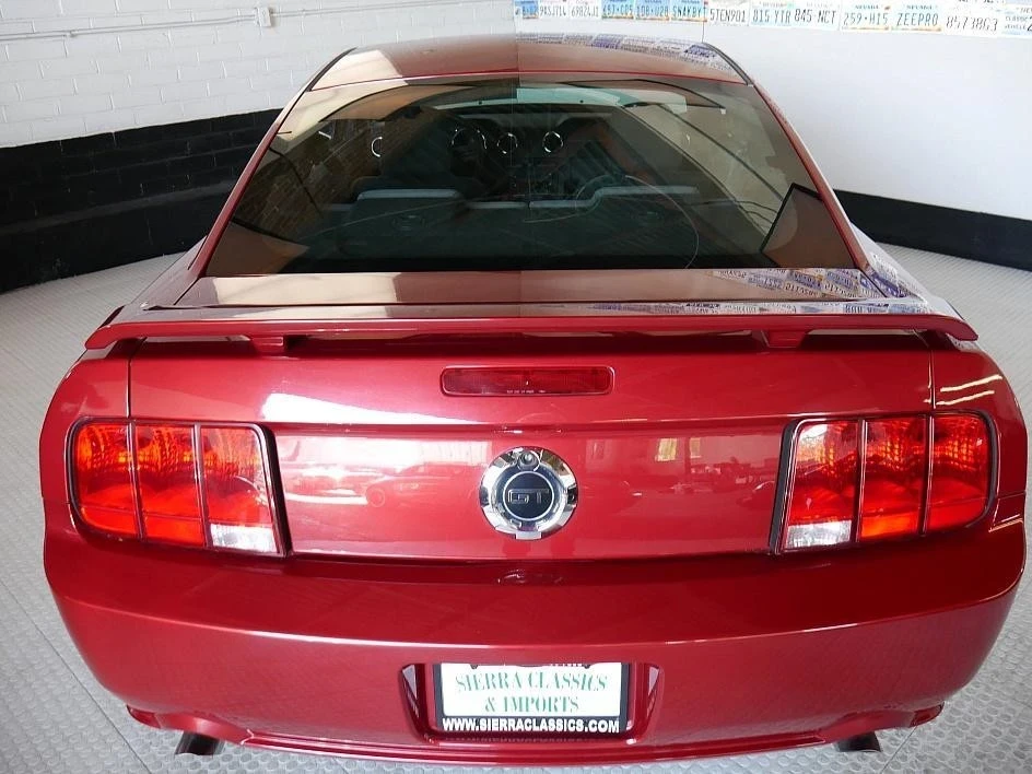2008 Ford S197 Mustang - Image 11 of 12