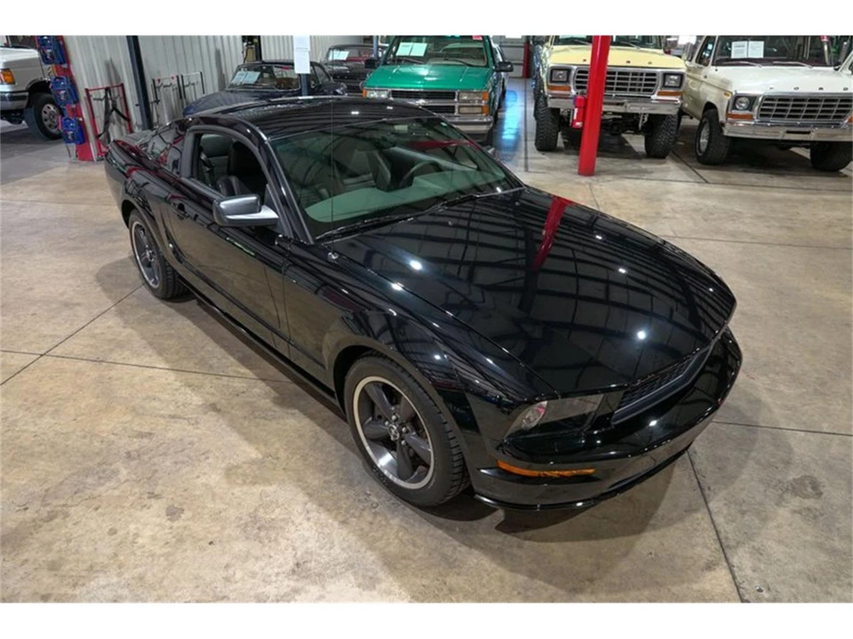 2008 Ford S197 Mustang - Image 14 of 31