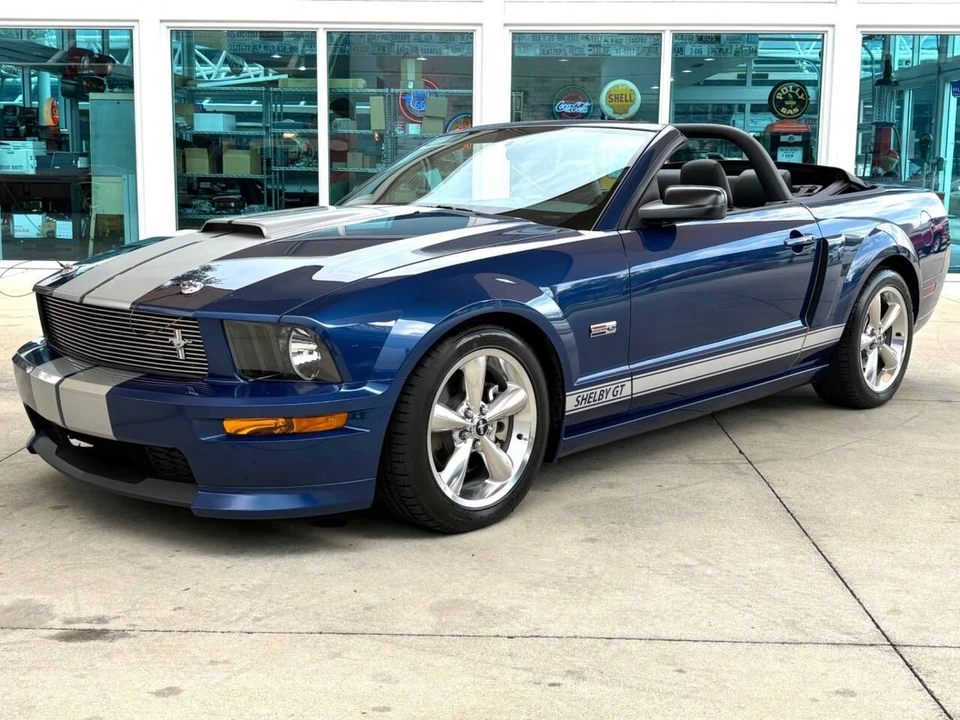2008 Ford S197 Mustang - Image 11 of 31