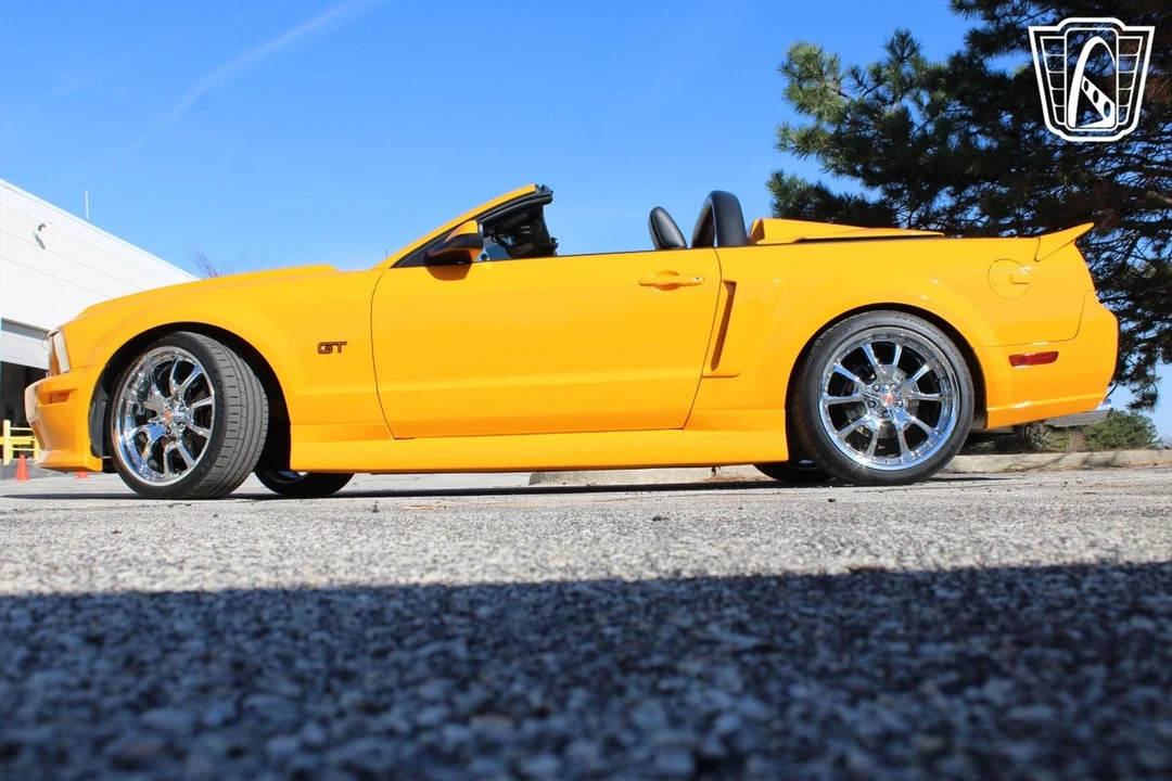 2008 Ford S197 Mustang - Image 7 of 12