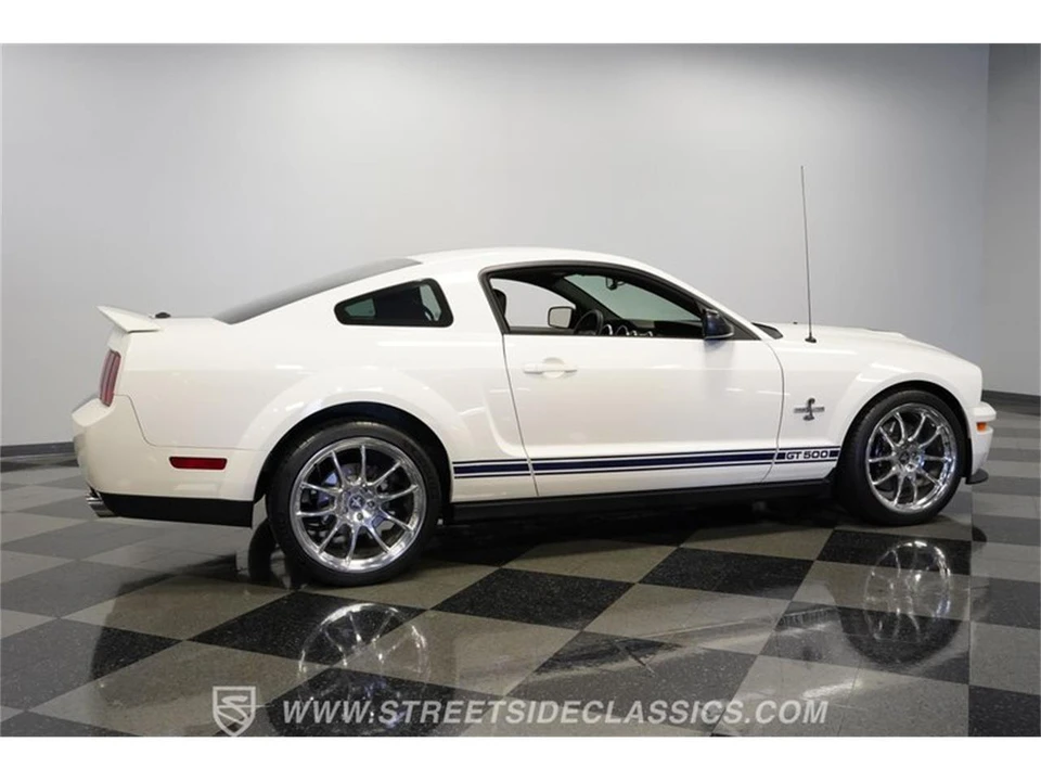 2008 Ford S197 Mustang - Image 12 of 31