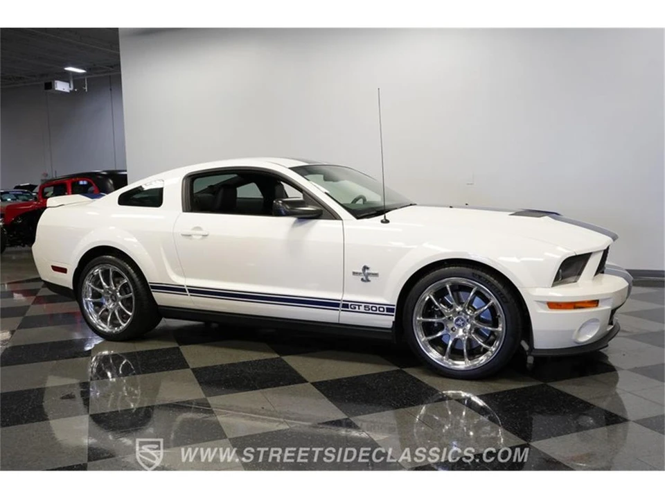 2008 Ford S197 Mustang - Image 14 of 31