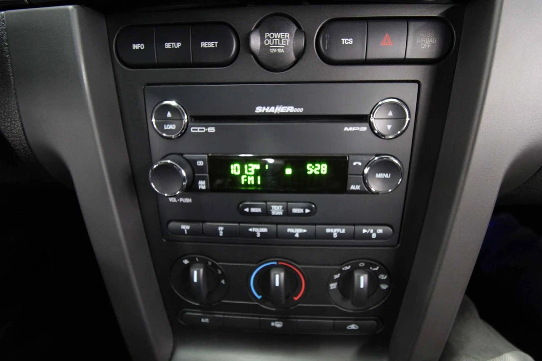 2008 Ford S197 Mustang - Image 26 of 31