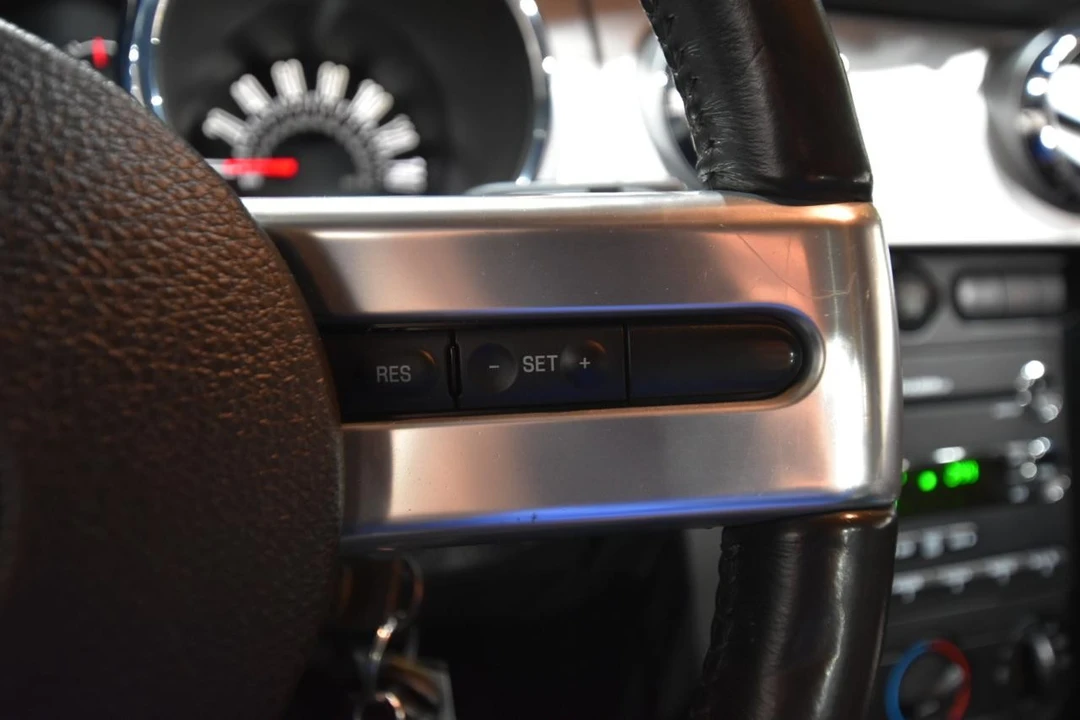 2008 Ford S197 Mustang - Image 18 of 31