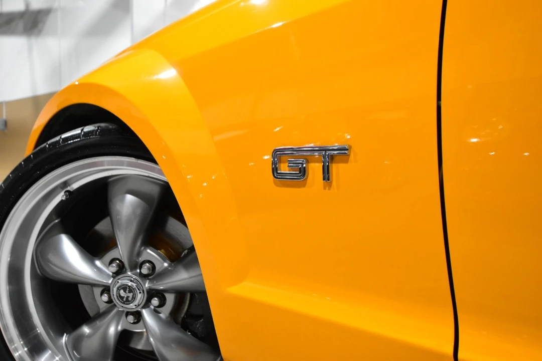 2008 Ford S197 Mustang - Image 9 of 12
