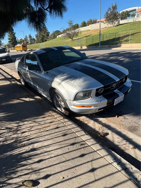 2008 Ford S197 Mustang - Image 2 of 3