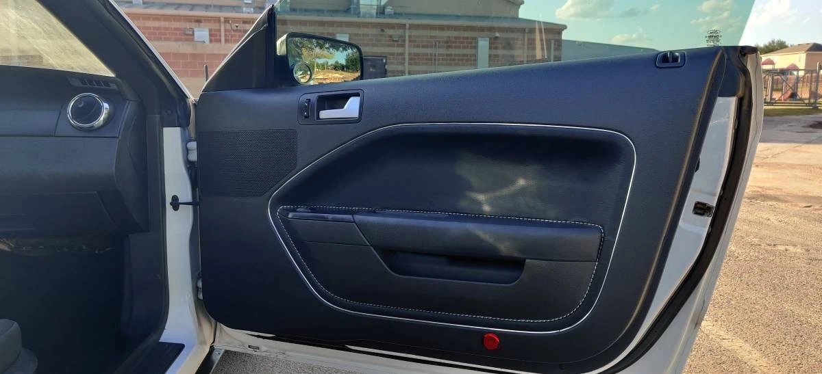2008 Ford S197 Mustang - Image 8 of 24