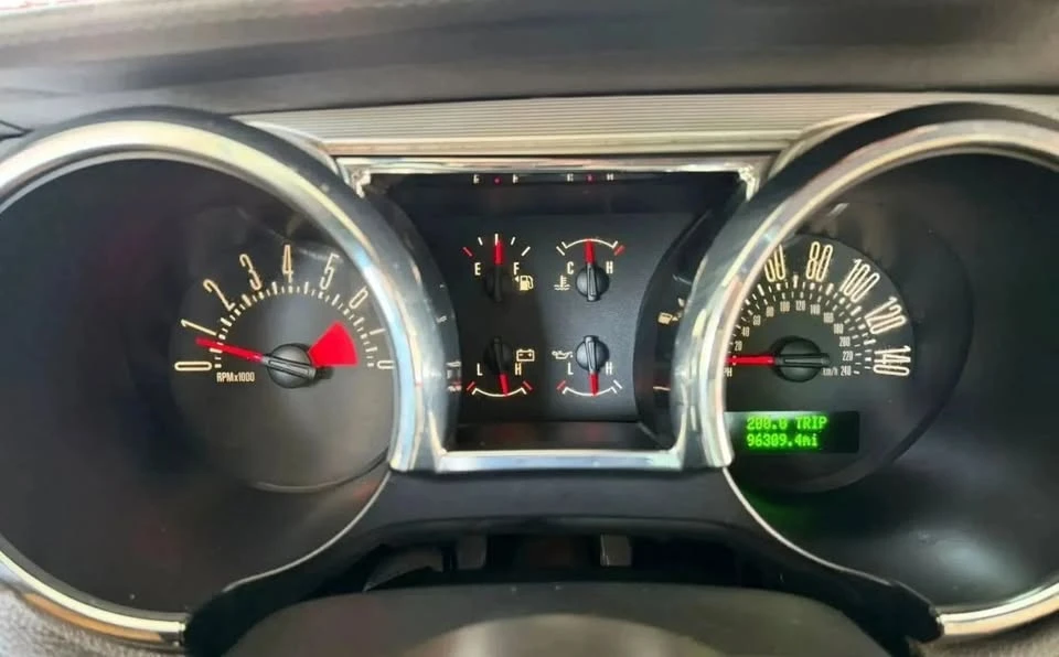 2008 Ford S197 Mustang - Image 10 of 20