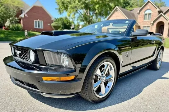 2008 Ford Mustang Convertible