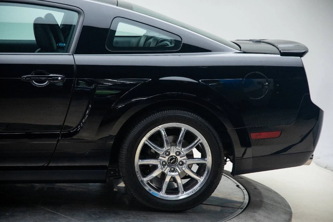 2008 Ford S197 Mustang - Image 14 of 21