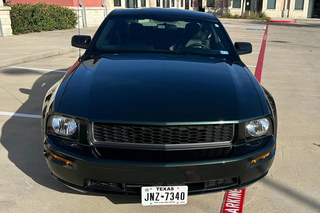 2008 Ford S197 Mustang - Image 2 of 31
