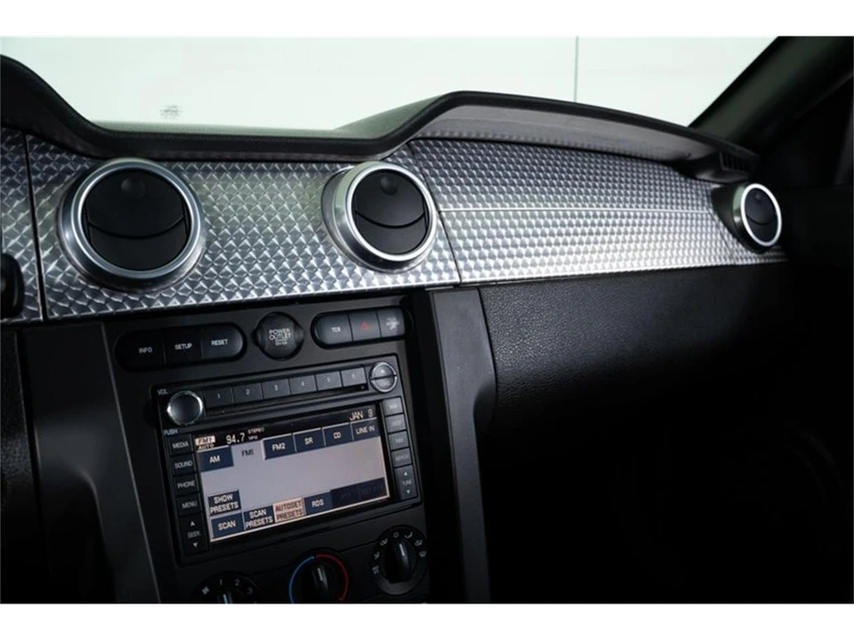 2008 Ford S197 Mustang Bullitt - Image 25 of 31