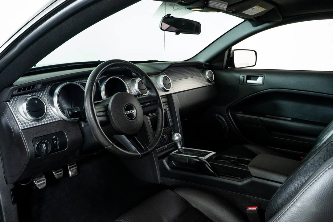 2008 Ford S197 Mustang Bullitt - Image 2 of 31
