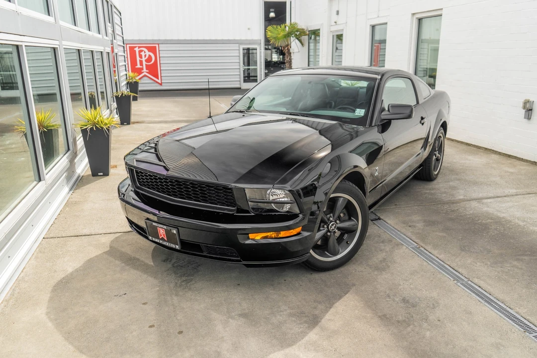 2008 Ford S197 Mustang Bullitt - Image 2 of 31