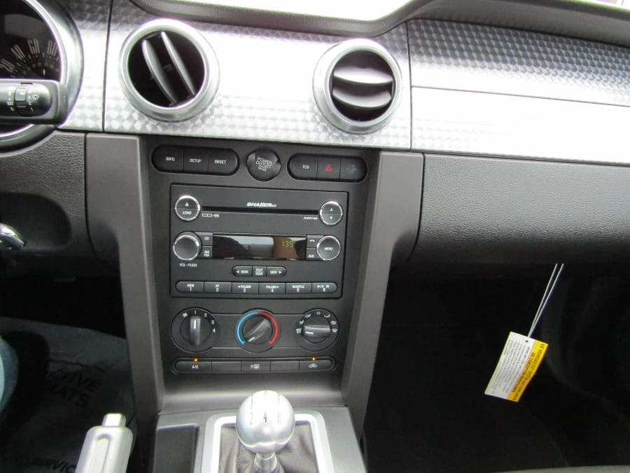 2008 Ford S197 Mustang - Image 10 of 15