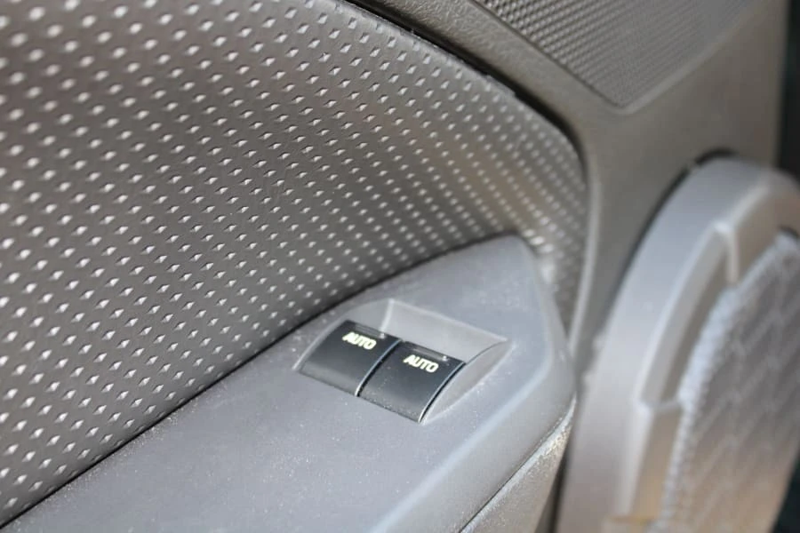 2008 Ford S197 Mustang - Image 22 of 31