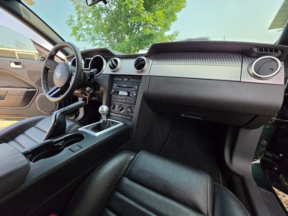 2008 Ford S197 Mustang Bullitt - Image 25 of 31