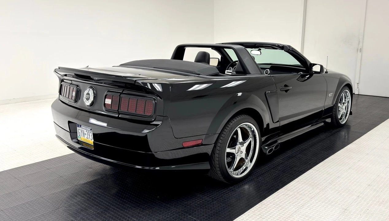 2008 Ford S197 Mustang - Image 8 of 21