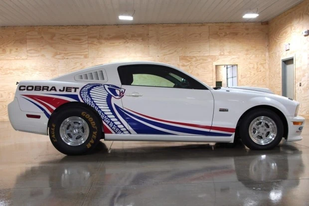 2008 Ford S197 Mustang - Image 3 of 8