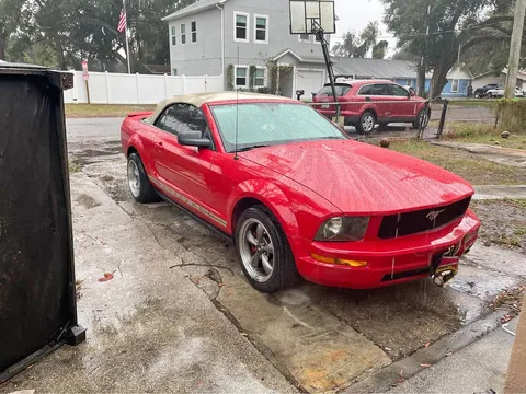 2008 Ford Mustang Convertible 2D
