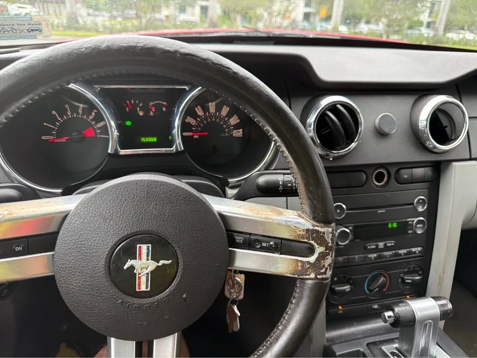 2008 Ford S197 Mustang - Image 6 of 12