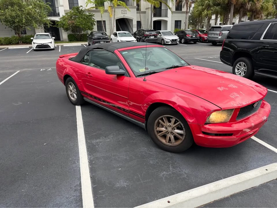 2008 Ford S197 Mustang - Image 2 of 12