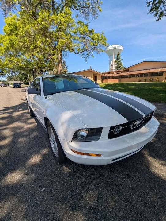 2008 Ford S197 Mustang - Image 5 of 11