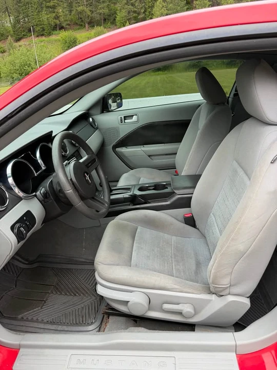 2008 Ford S197 Mustang - Image 6 of 11
