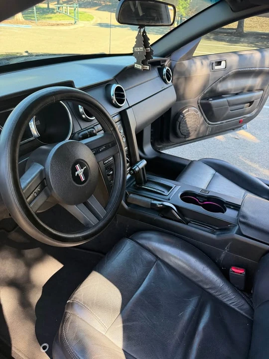 2008 Ford S197 Mustang - Image 13 of 19