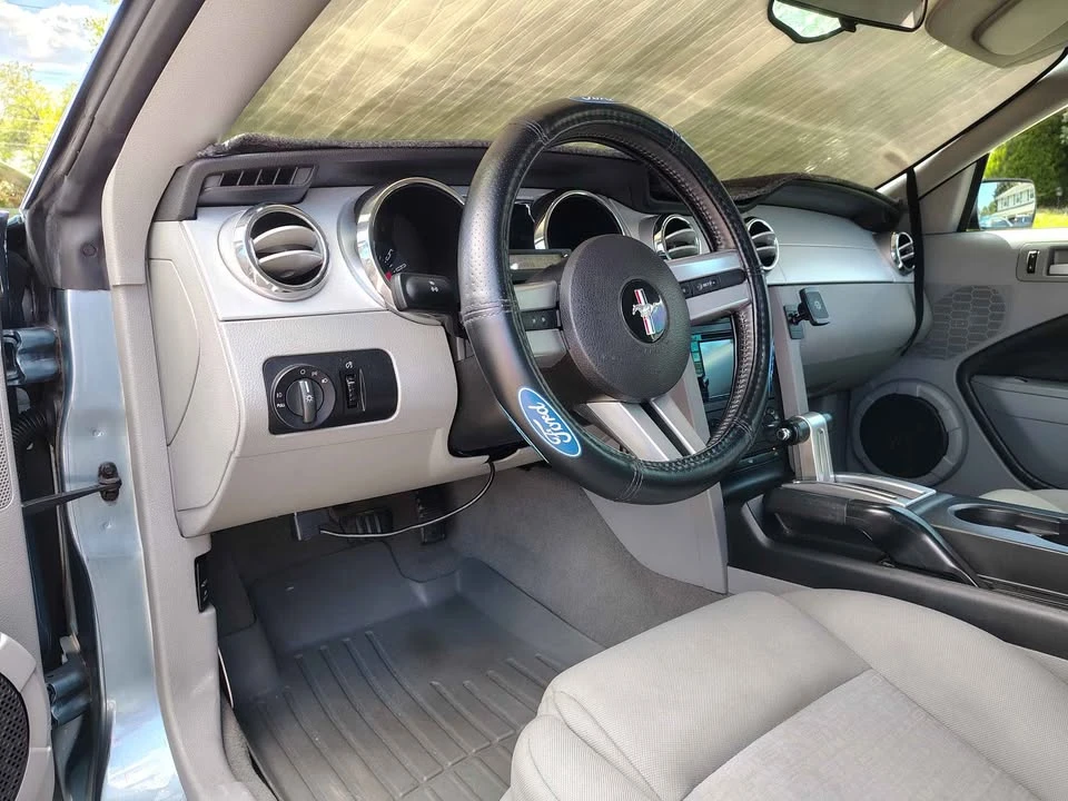 2008 Ford S197 Mustang - Image 11 of 20