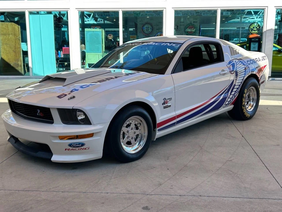 2008 Ford S197 Mustang - Image 12 of 29