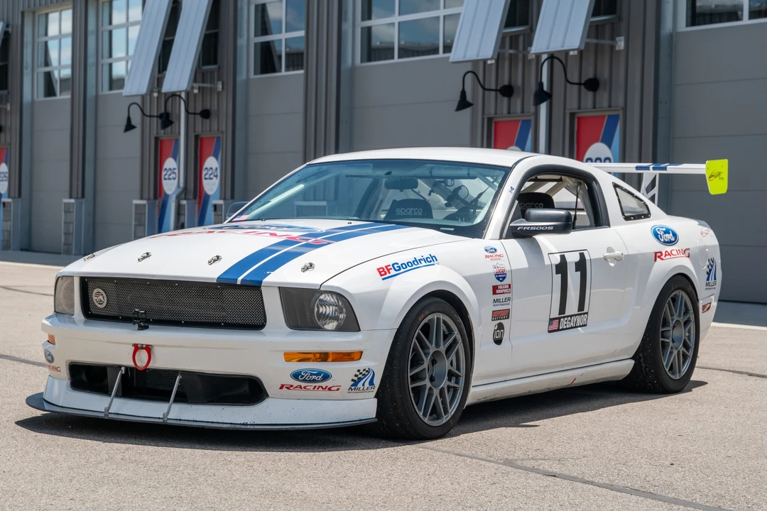 2008 Ford S197 Mustang - Image 9 of 31