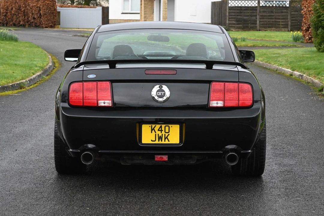 2006 Ford S197 Mustang - Image 11 of 30