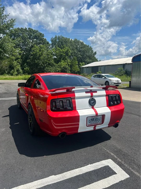 2008 Ford S197 Mustang - Image 2 of 11