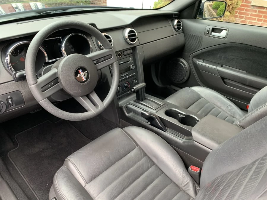 2008 Ford S197 Mustang - Image 4 of 7