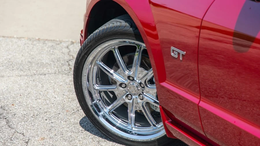 2008 Ford S197 Mustang - Image 9 of 12