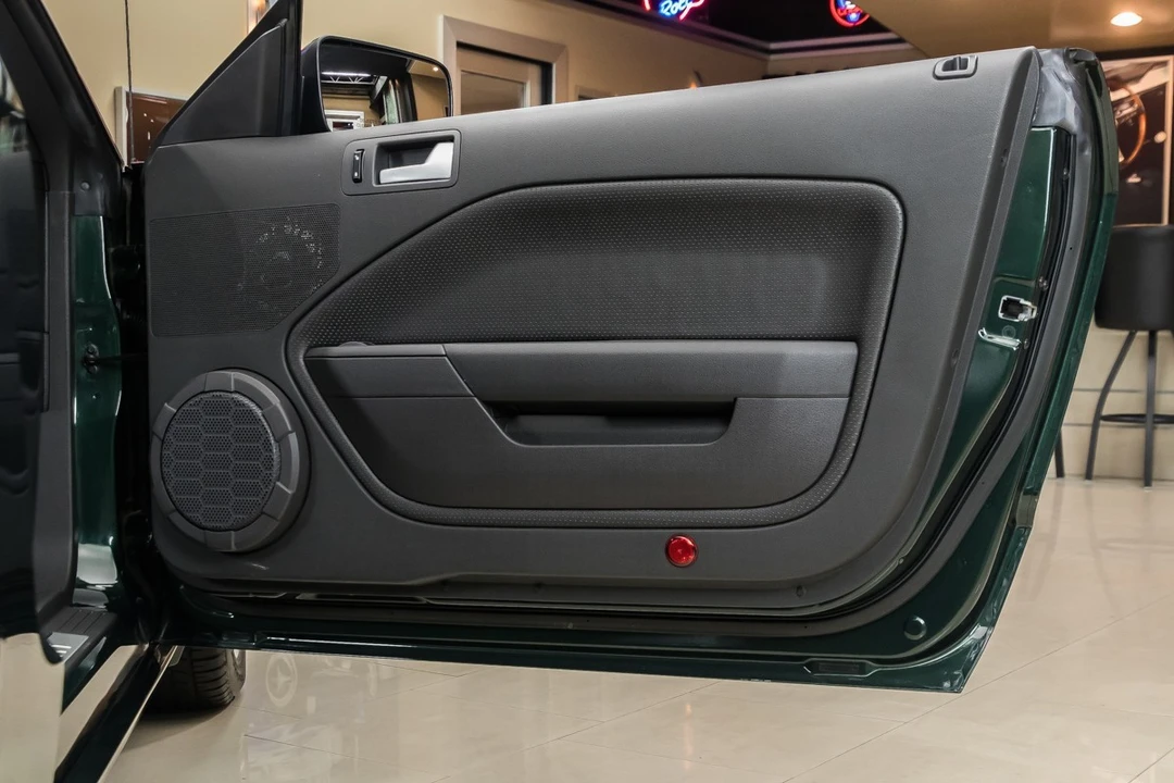 2008 Ford S197 Mustang - Image 13 of 21