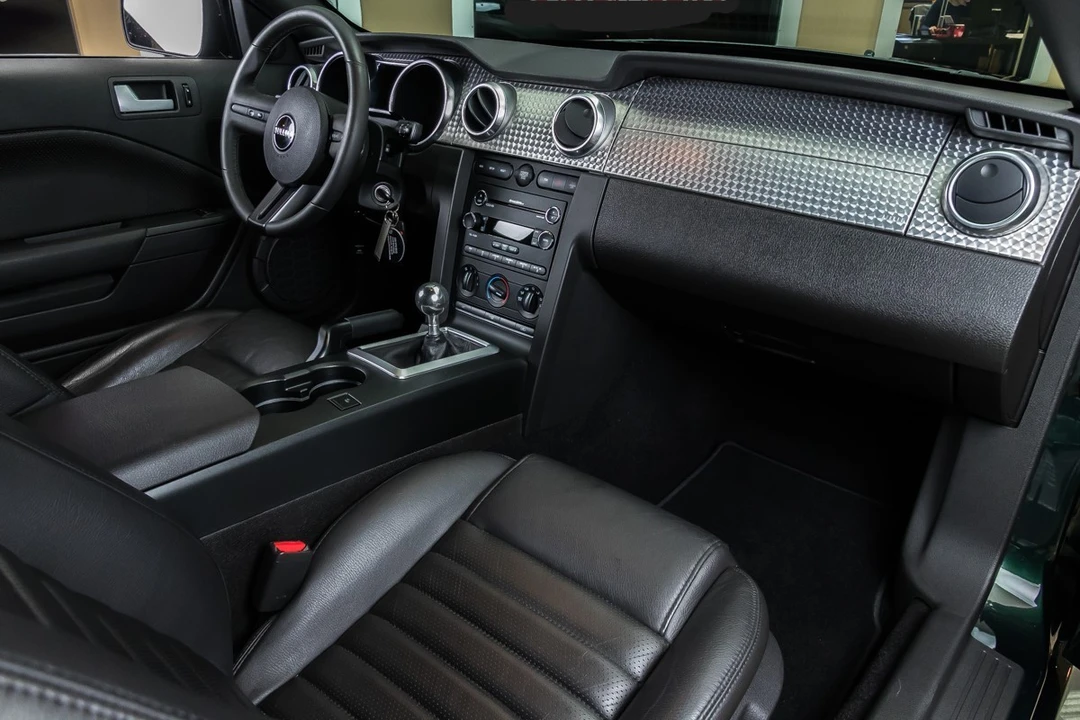 2008 Ford S197 Mustang - Image 14 of 21