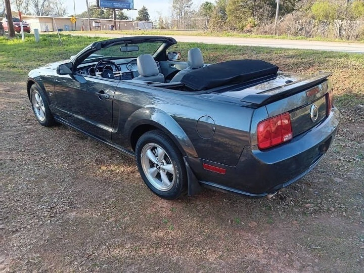 2008 Ford S197 Mustang - Image 5 of 16