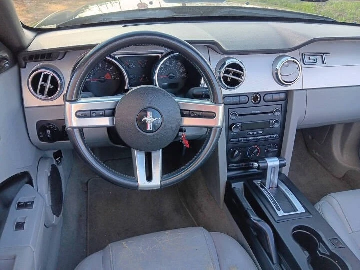 2008 Ford S197 Mustang - Image 14 of 16