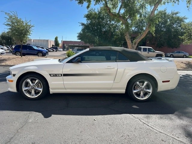 2008 Ford S197 Mustang - Image 10 of 21