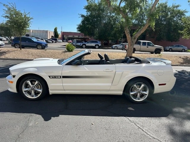 2008 Ford S197 Mustang - Image 11 of 21
