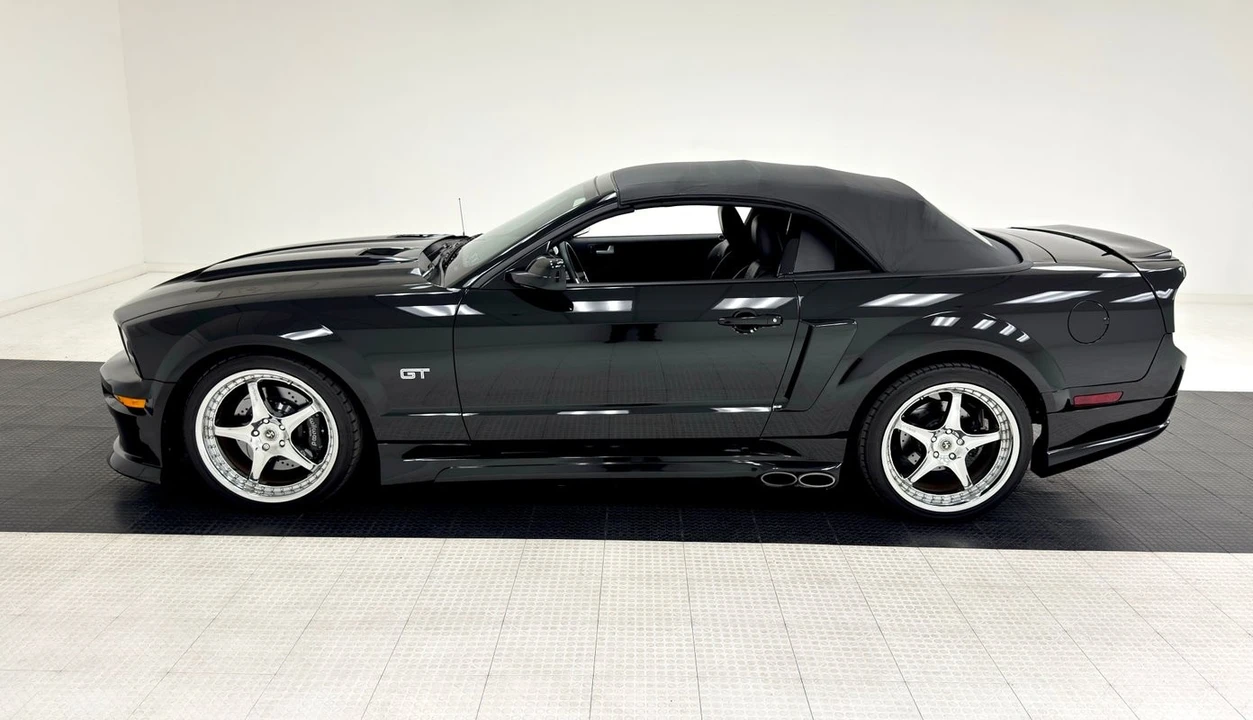 2008 Ford S197 Mustang - Image 3 of 12