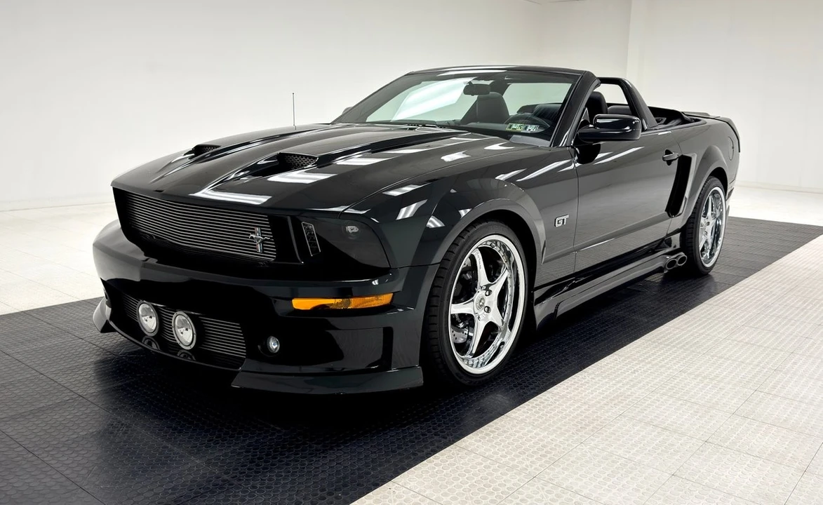 2008 Ford S197 Mustang - Image 2 of 12
