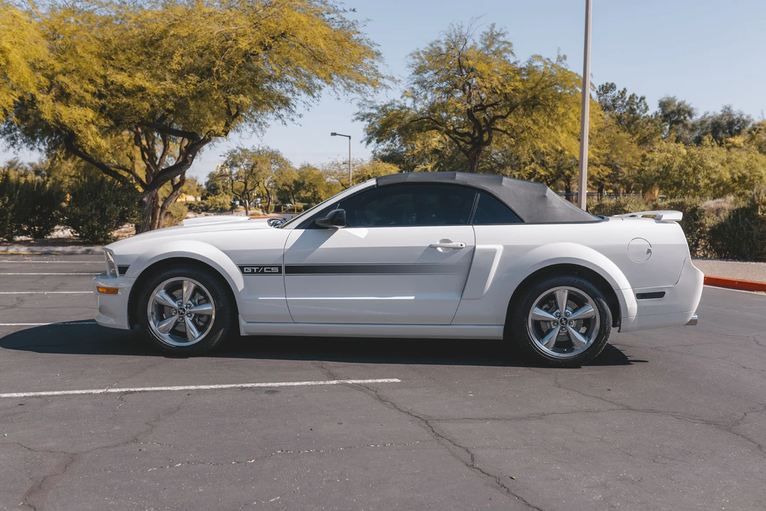 2008 Ford S197 Mustang - Image 7 of 31